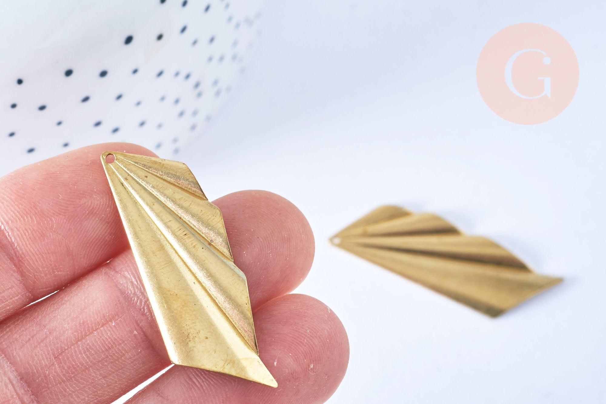 Gingerlily Pendentifs triangle éventail laiton brut 42x14mm