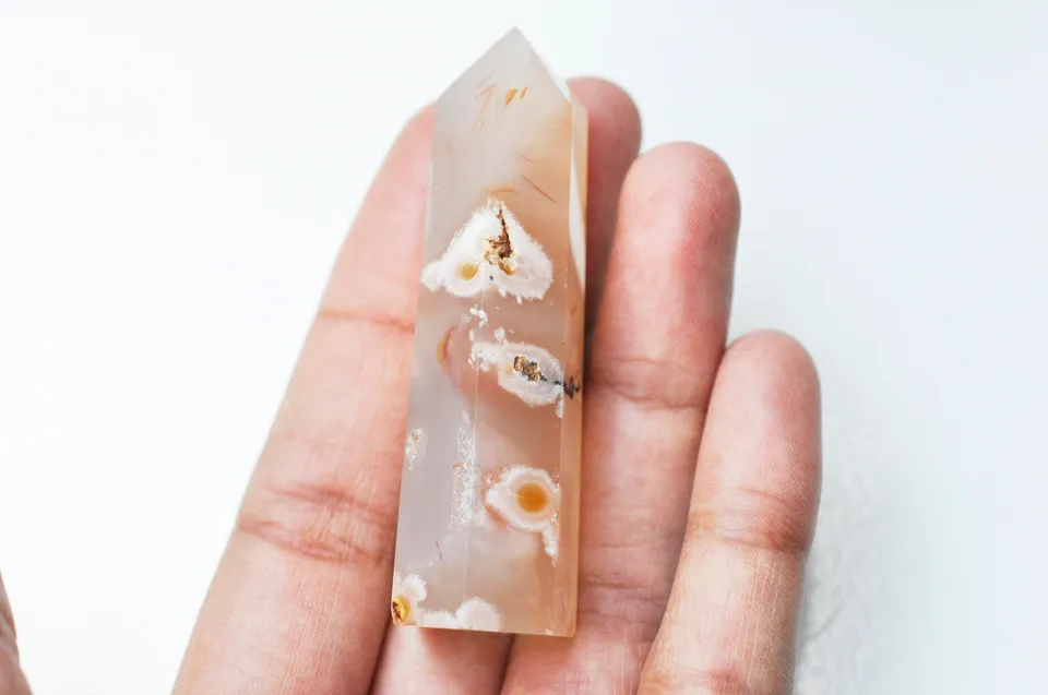 Gingerlily Pierres G4861 pointe agate fleur naturelle roulée
