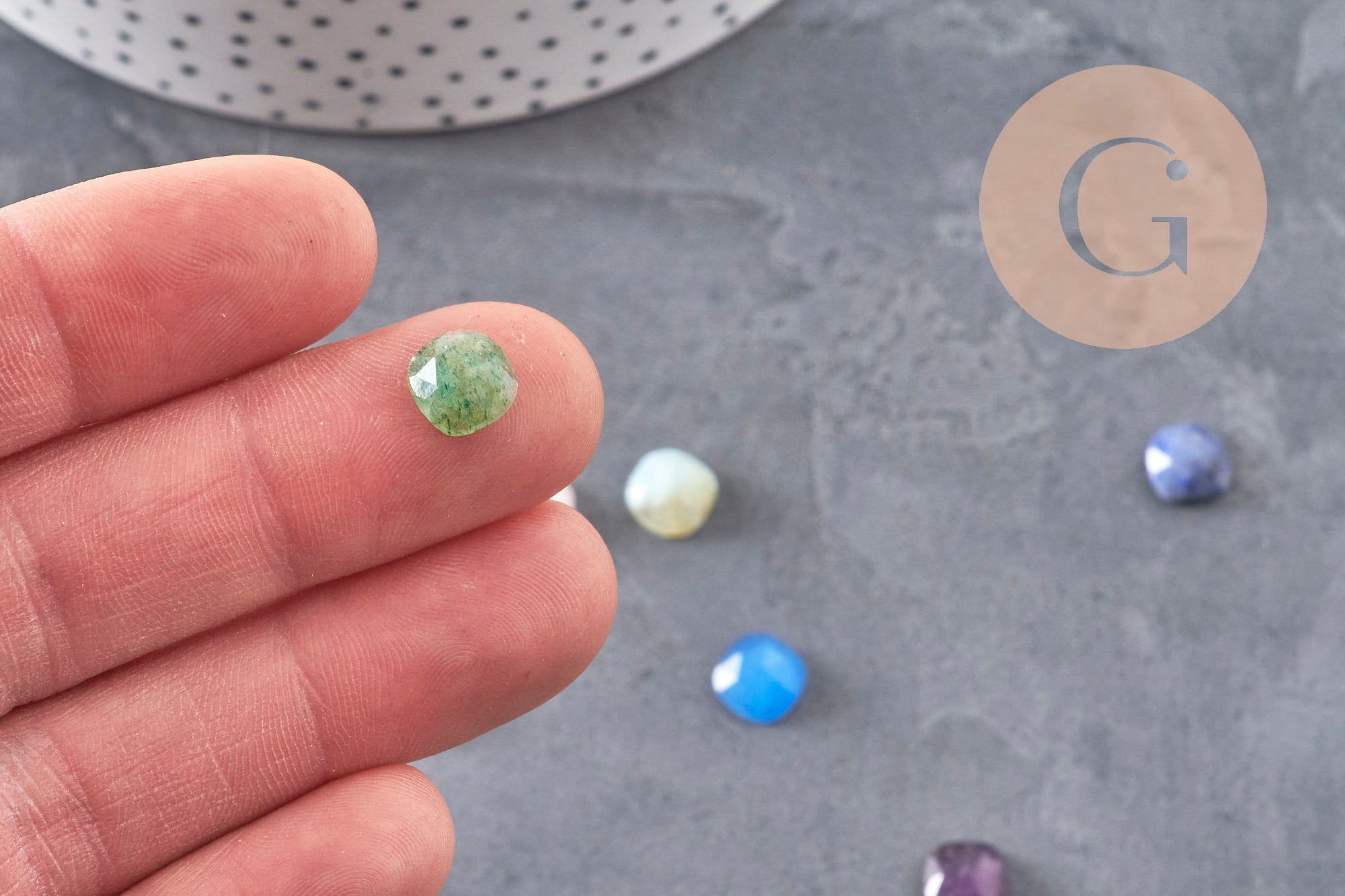 Gingerlily Cabochon carré pierre 8x8mm labradorite x1