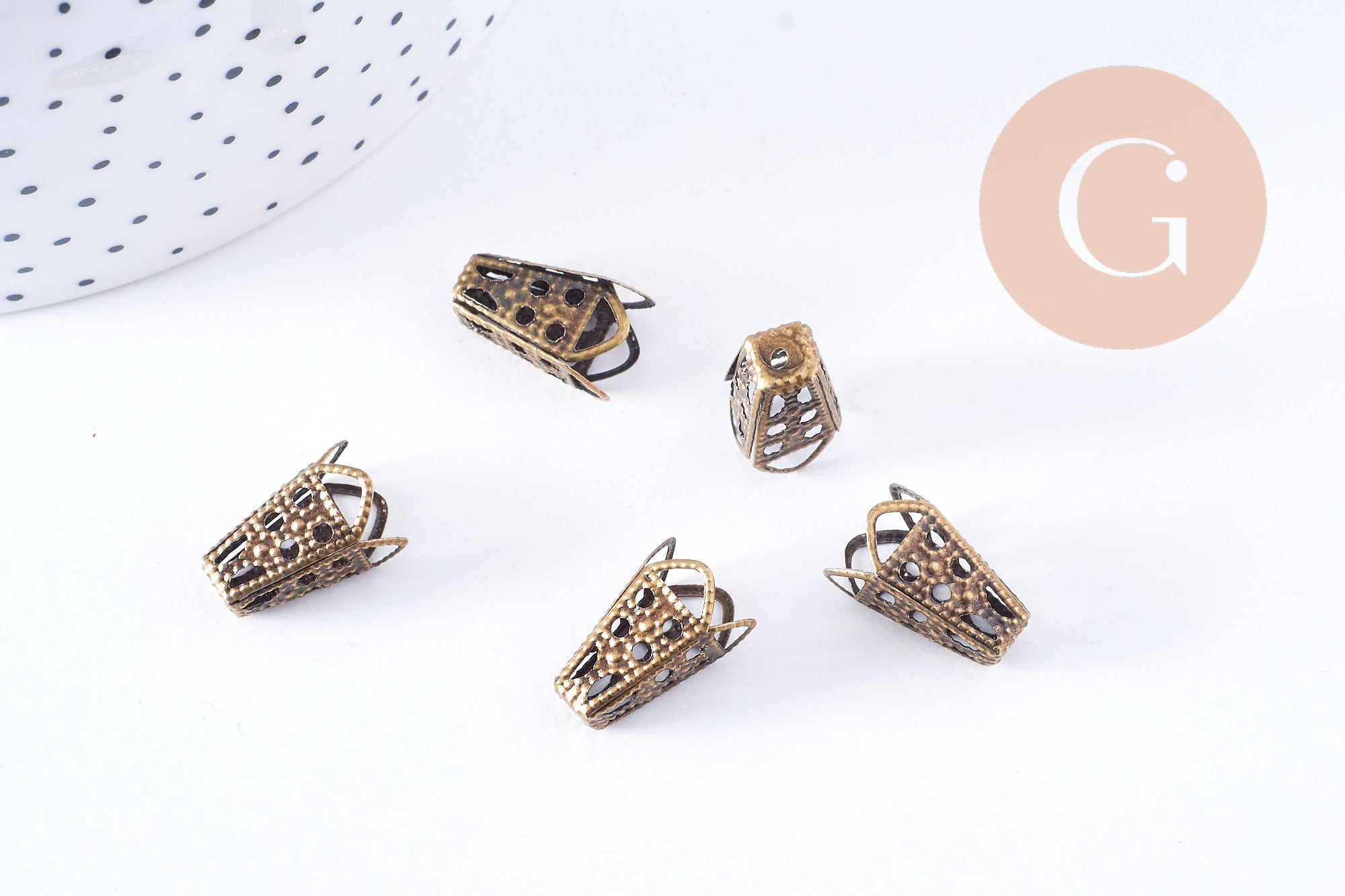 Gingerlily Apprêts cônes collerettes fleur bronze 16mm x20 G10659