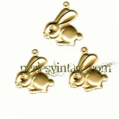 Gingerlily Pendentif Lapin breloque laiton brut doré vintage