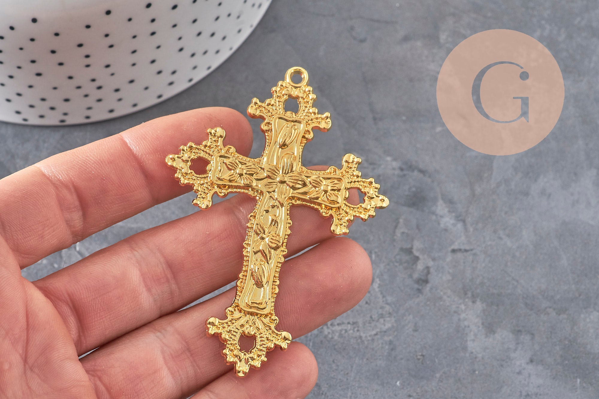 Gingerlily Pendentif Croix Fleurie Zamac Doré 74 mm x1