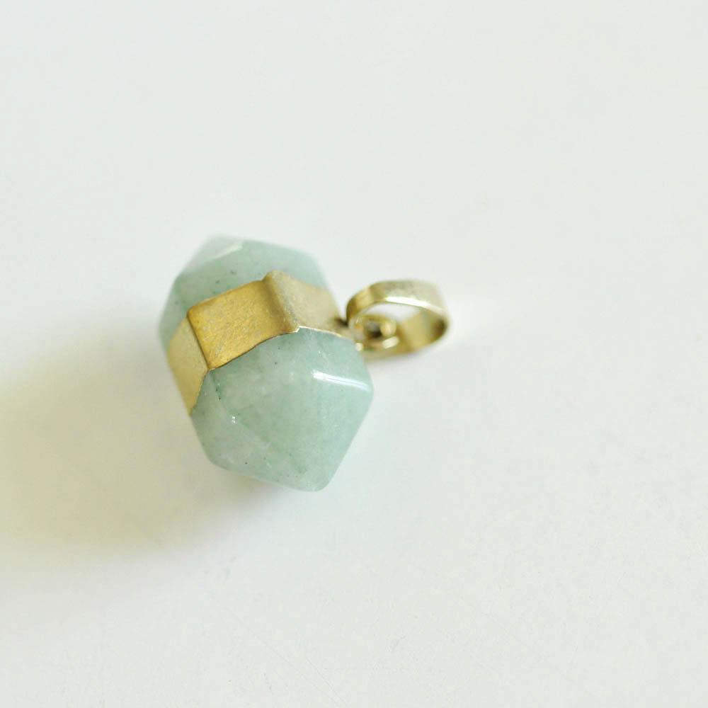 Gingerlily pointe aventurine verte pendentif 22mm pierre naturelle
