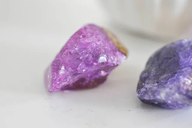 Gingerlily pendentif nugget cristal violet x1