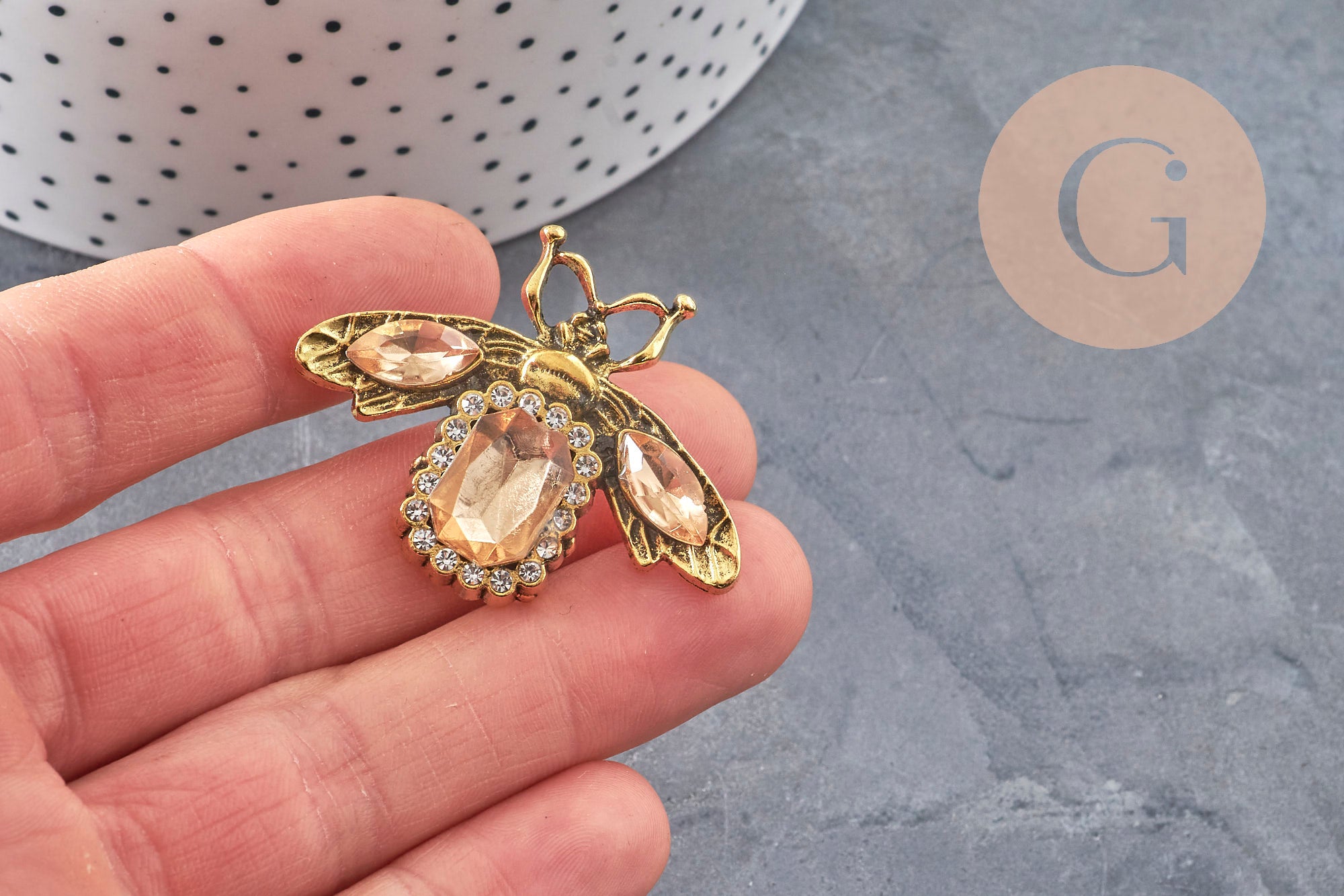 Gingerlily G11086 broche abeille doree cristal 47mm
