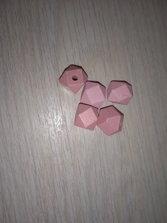 Gingerlily Perle bois G6056 rose hexagonale 11mm x5