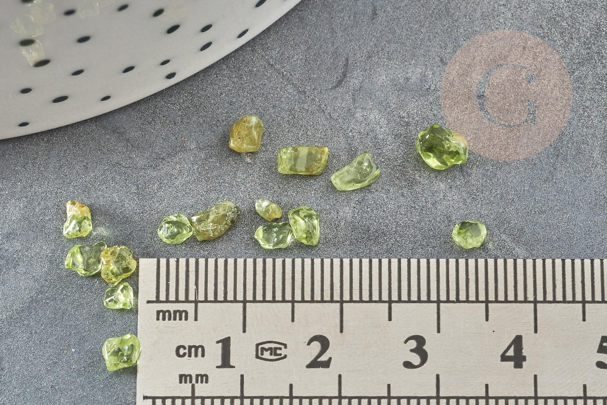 Gingerlily Quartz olive G3501 chips pierre 2-6mm 20g