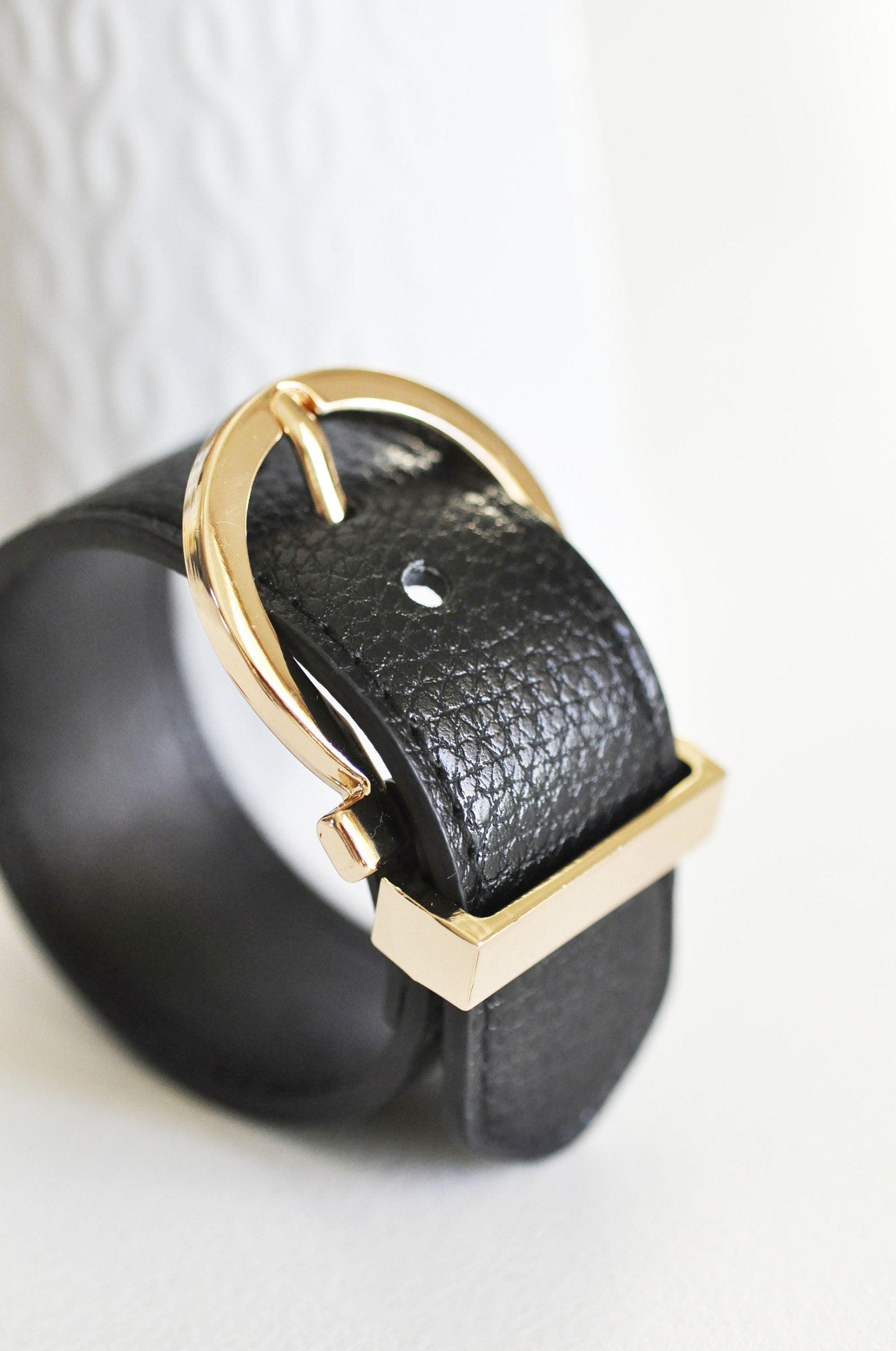 Gingerlily bracelet cuir noir boucle dorée G4790 x1