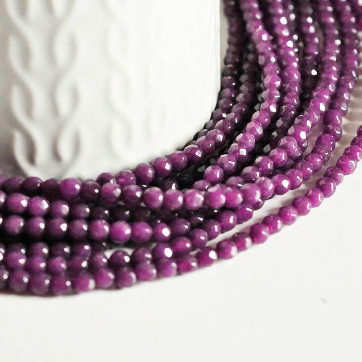 Gingerlily Perles pierre naturelle fil jade violet facetté 4 mm