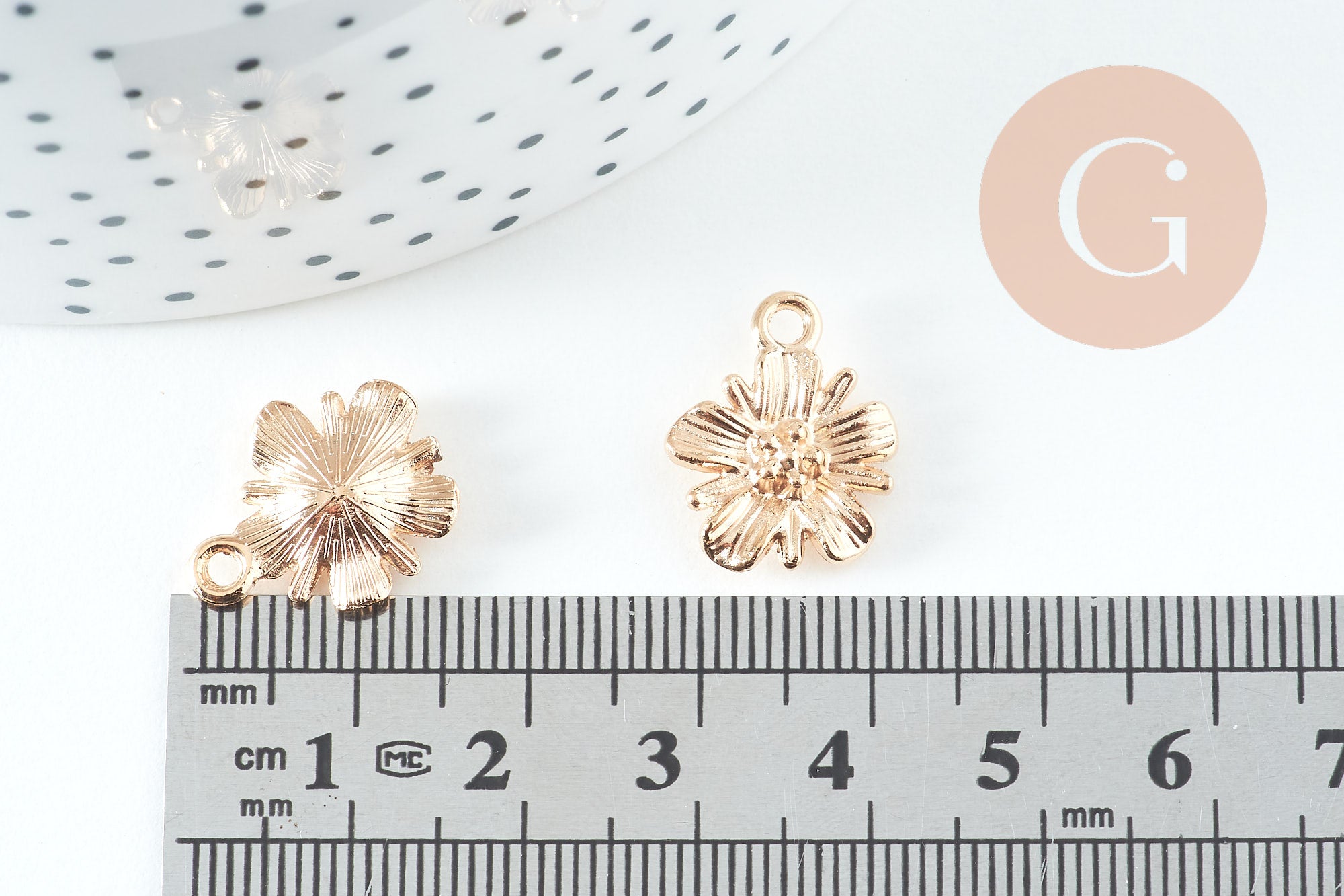 Gingerlily Pendentif G10722 fleur zamac doré 17mm x10