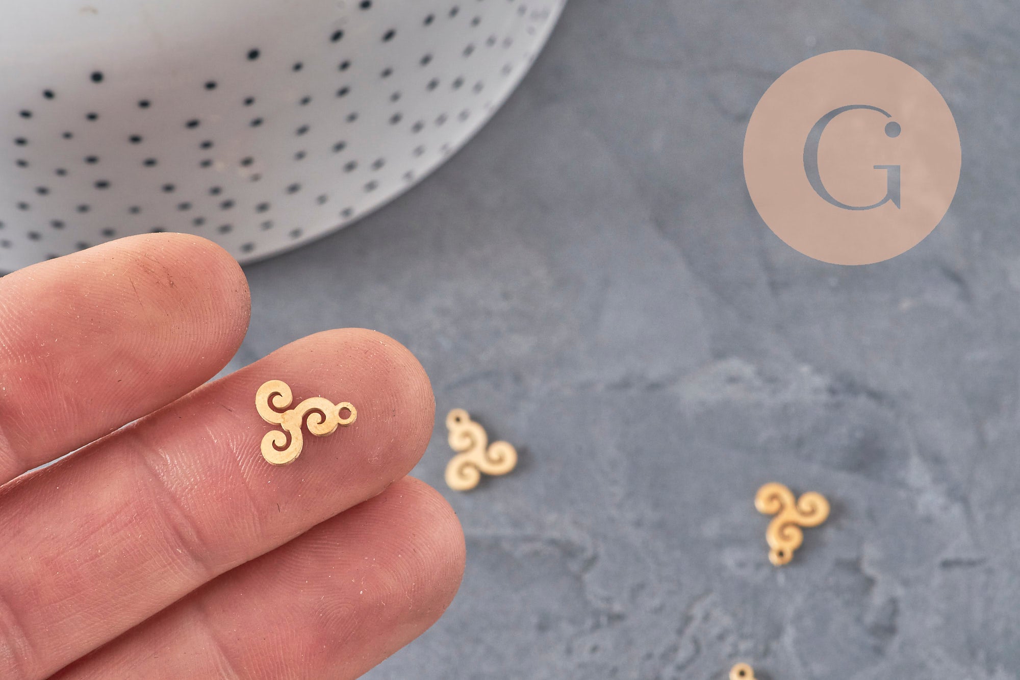 Gingerlily G11316 pendentif triskel acier doré 10mm x1