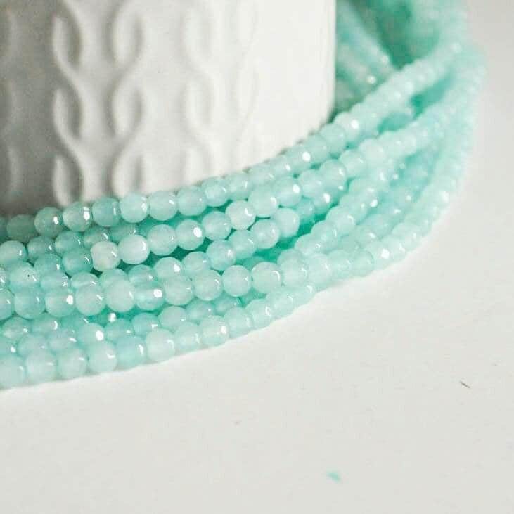 Gingerlily G668 perles jade facetté bleu turquoise 4mm fil 35cm