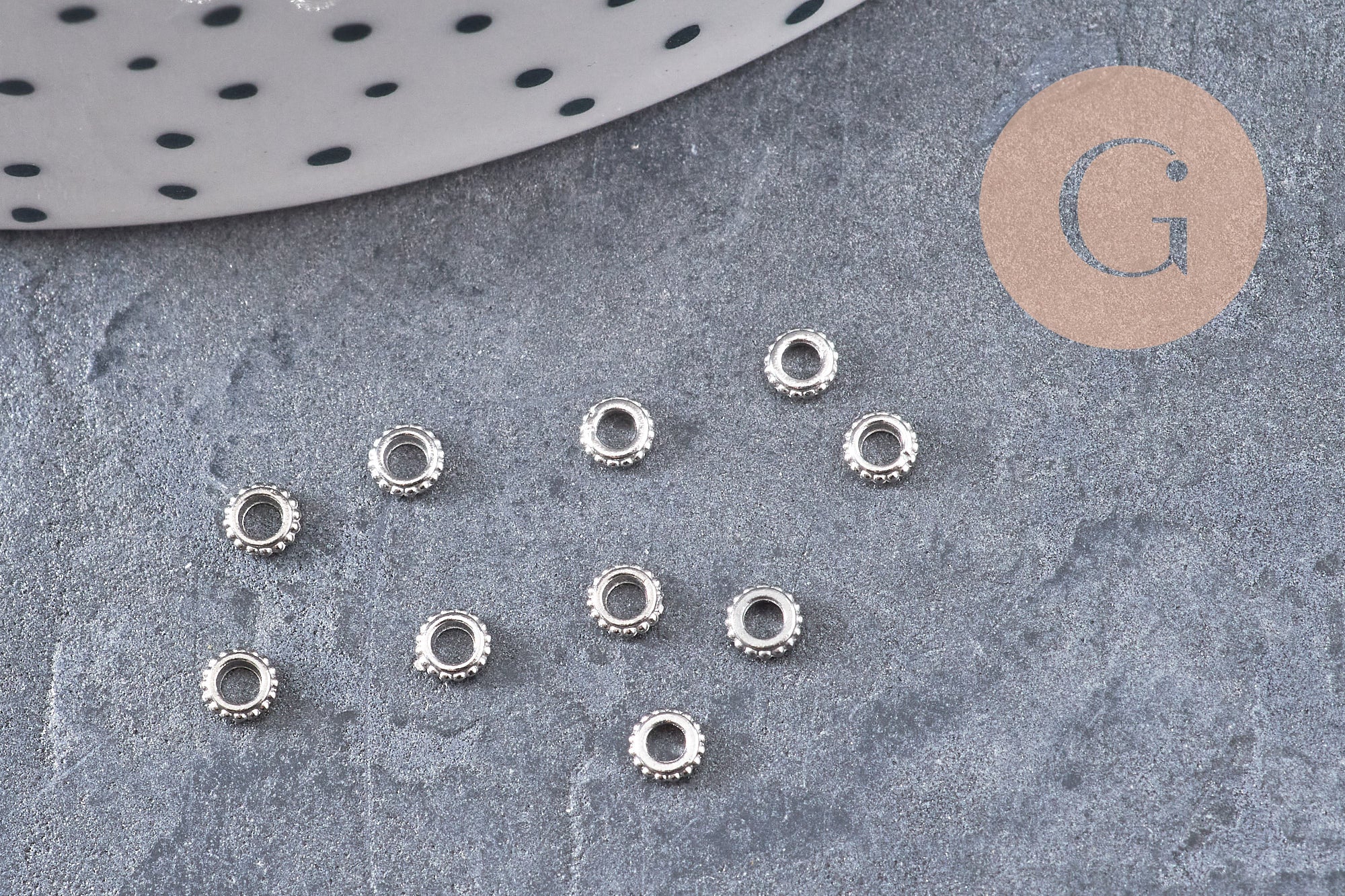 Gingerlily Perles Rondelles fleurs acier platine 3mm x10 G10855