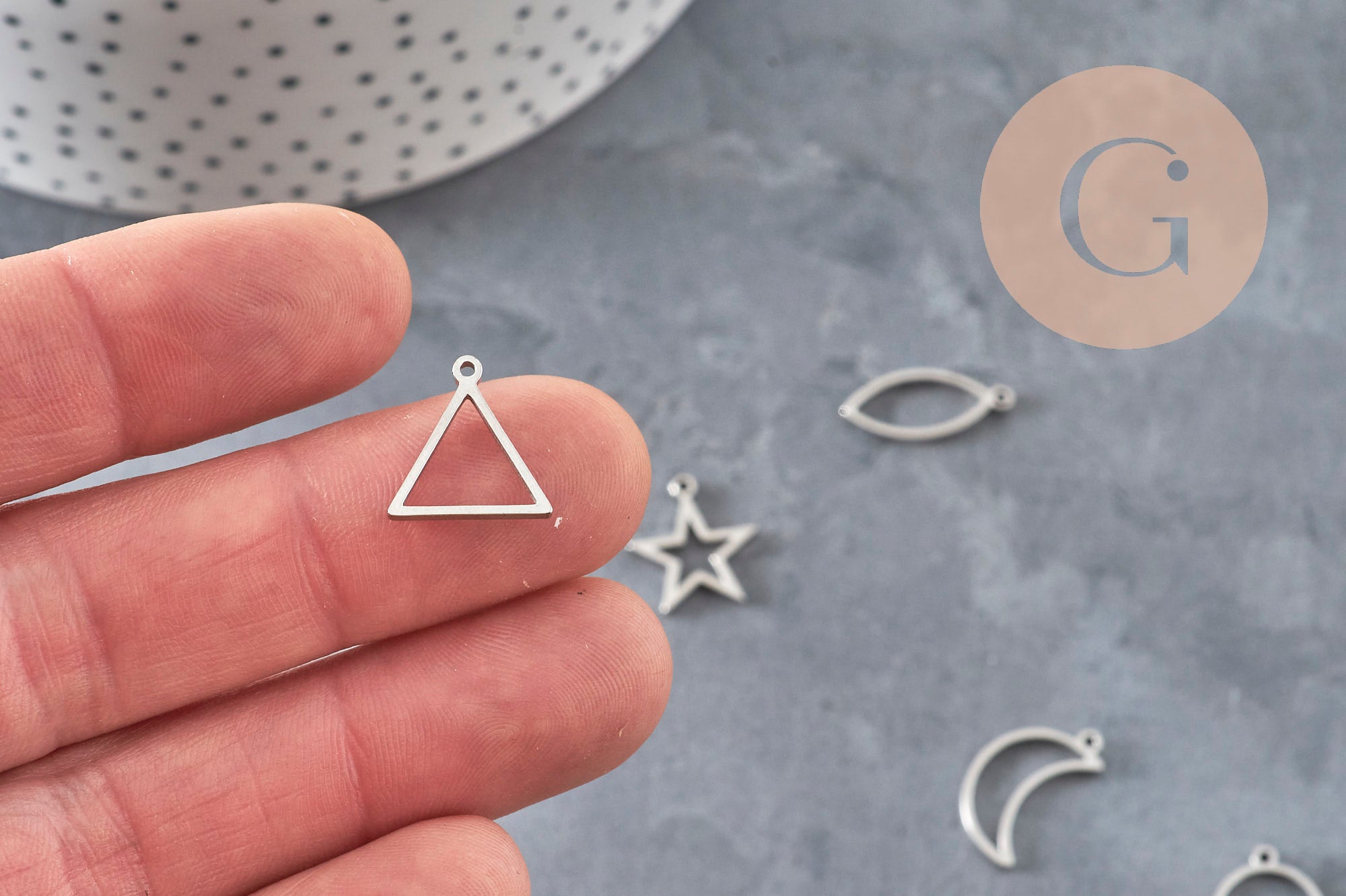 Gingerlily Perles Pendentif G11272 acier cadre ouvert platine 14-21mm