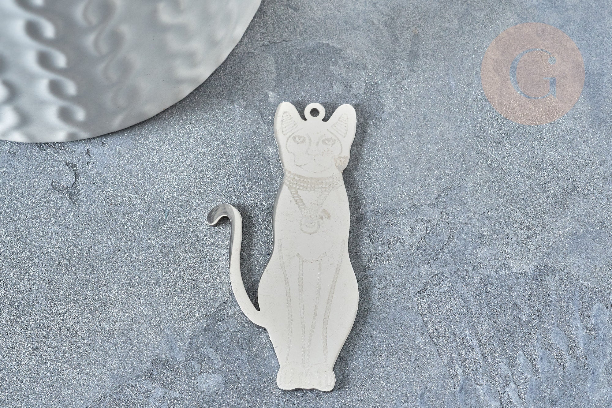 Gingerlily Pendentifs G7618 pendentif chat égyptien acier 48mm