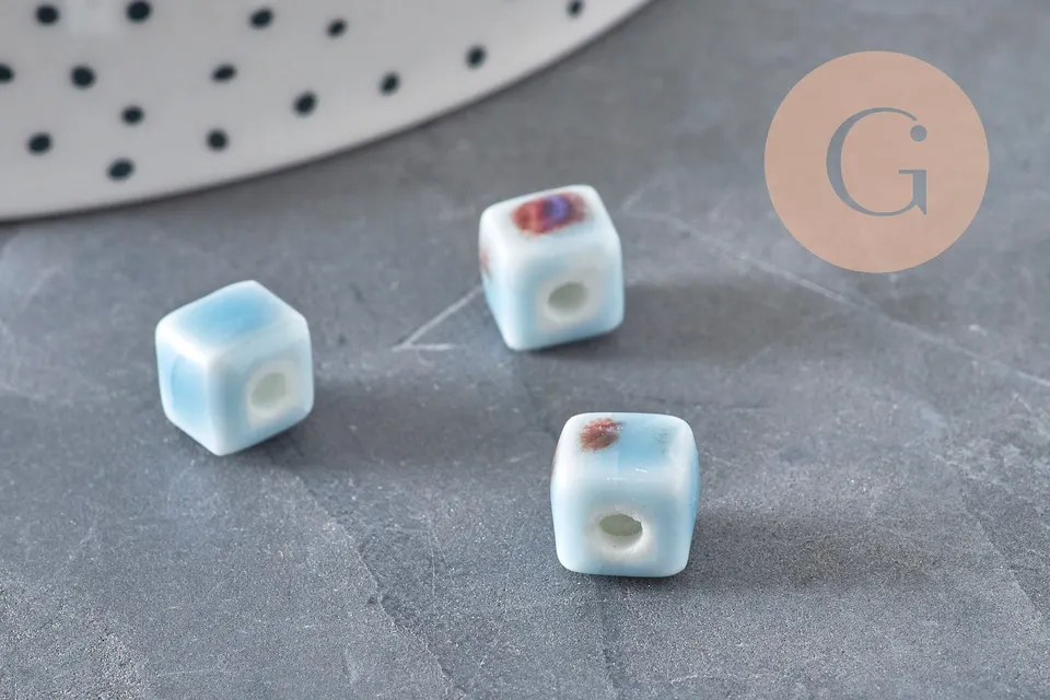 Gingerlily Perles perle cube céramique bleu clair 8mm x5 G11240