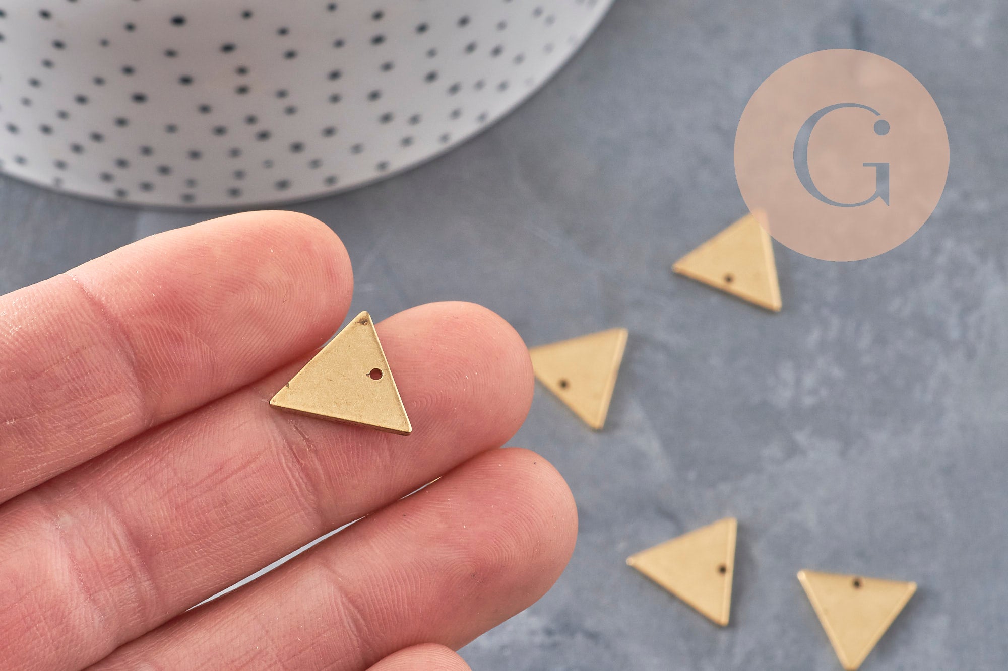 Gingerlily Pendentifs G11082 breloque triangle laiton brut 14mm x10