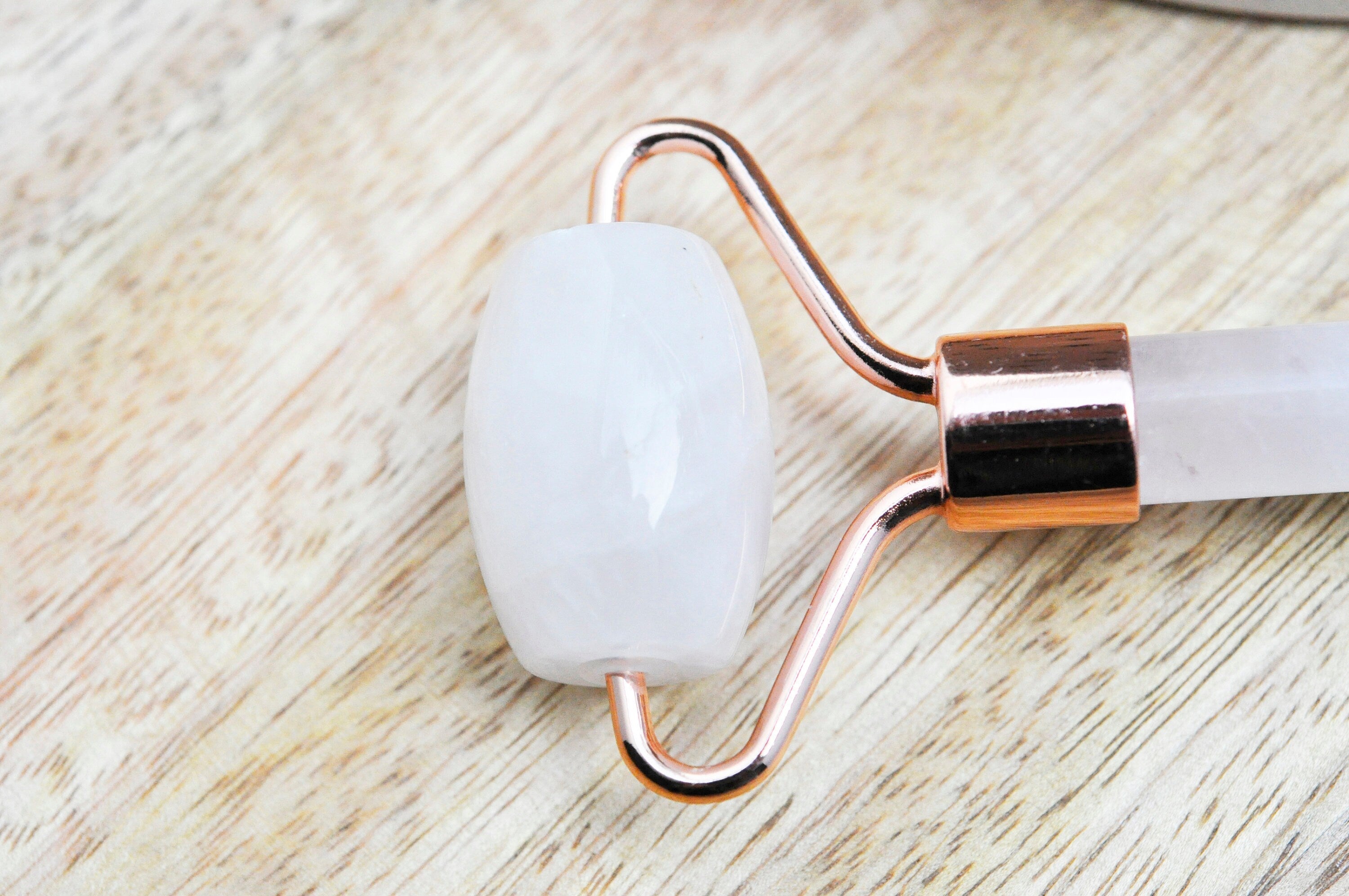 Gingerlily Rouleau massage quartz rose or rose 14,3 cm