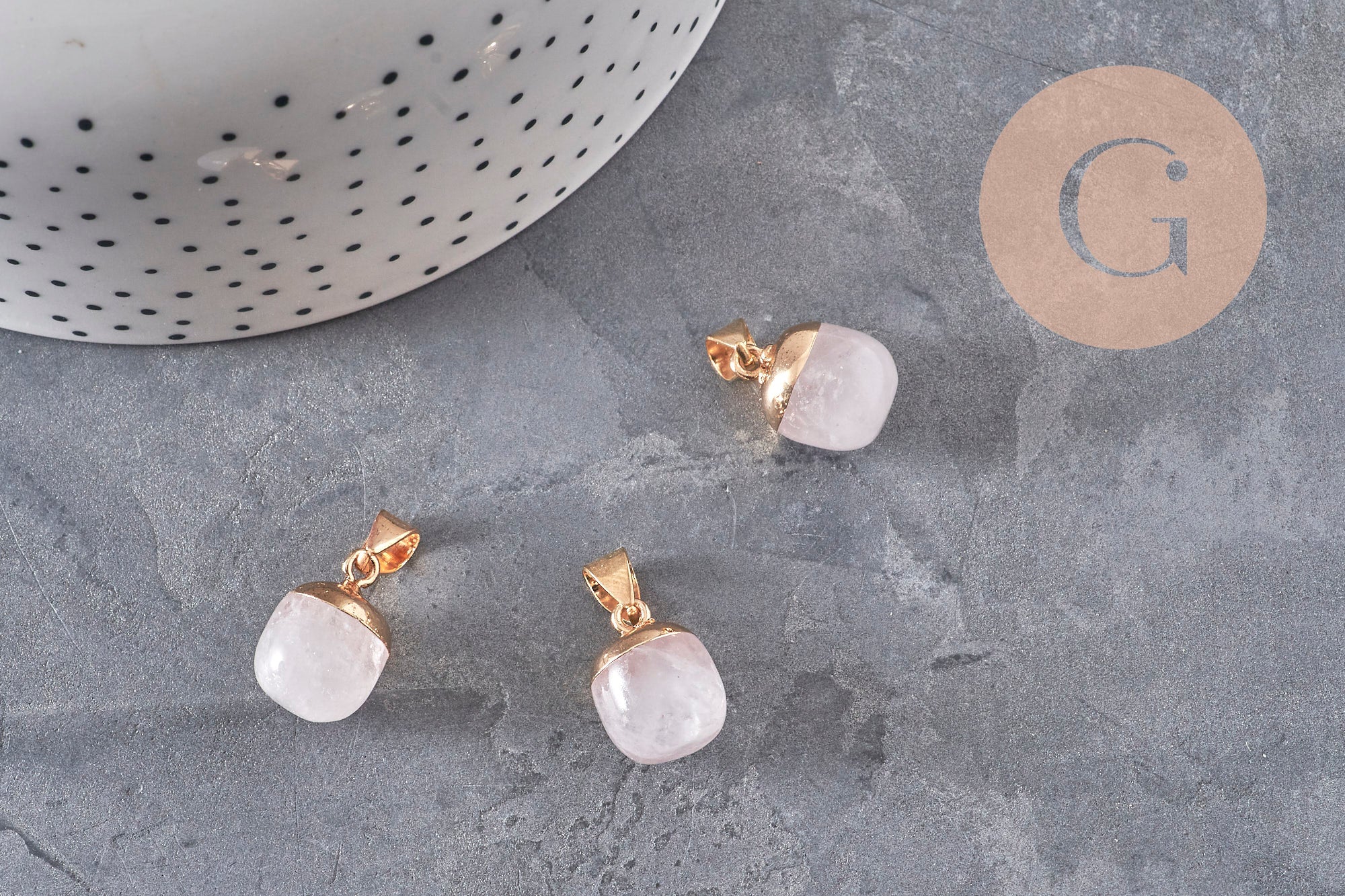 Gingerlily Pendentif goutte cristal de roche doré 18mm x1 transparent