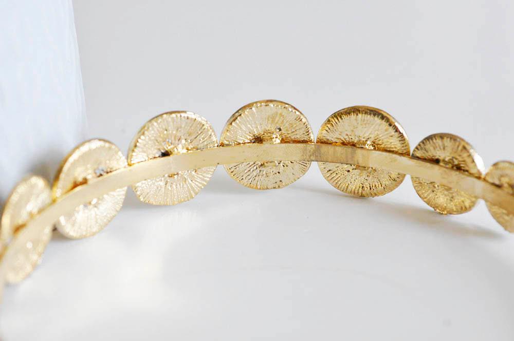 Gingerlily Serre-tête médaille doré 115mm x1 antique