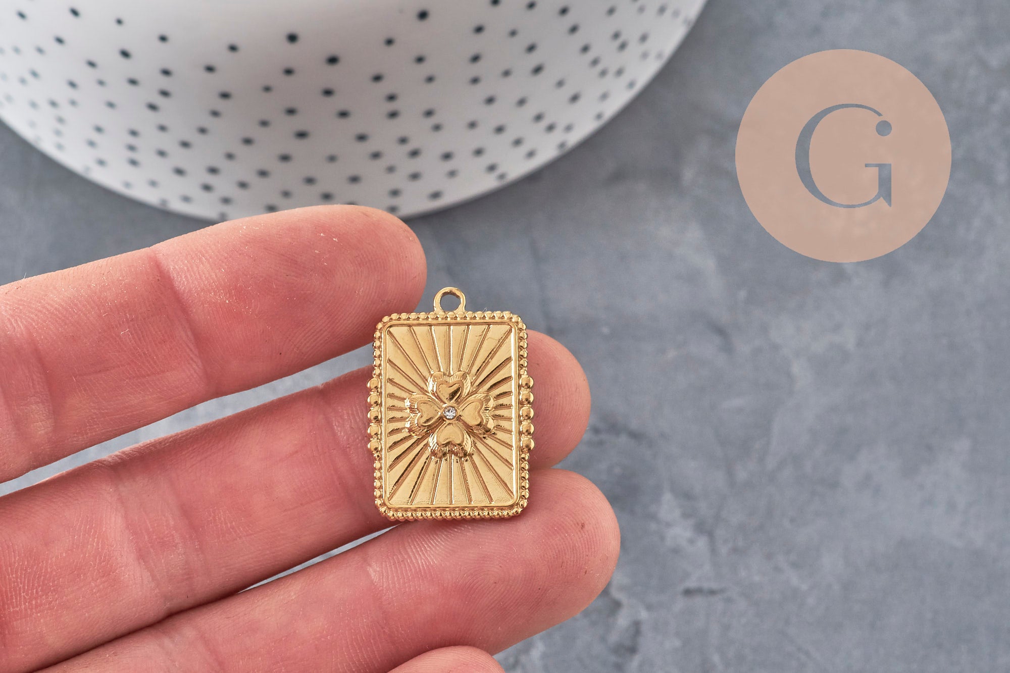 Gingerlily Pendentifs G11276 pendentif trèfle acier doré 25mm x1