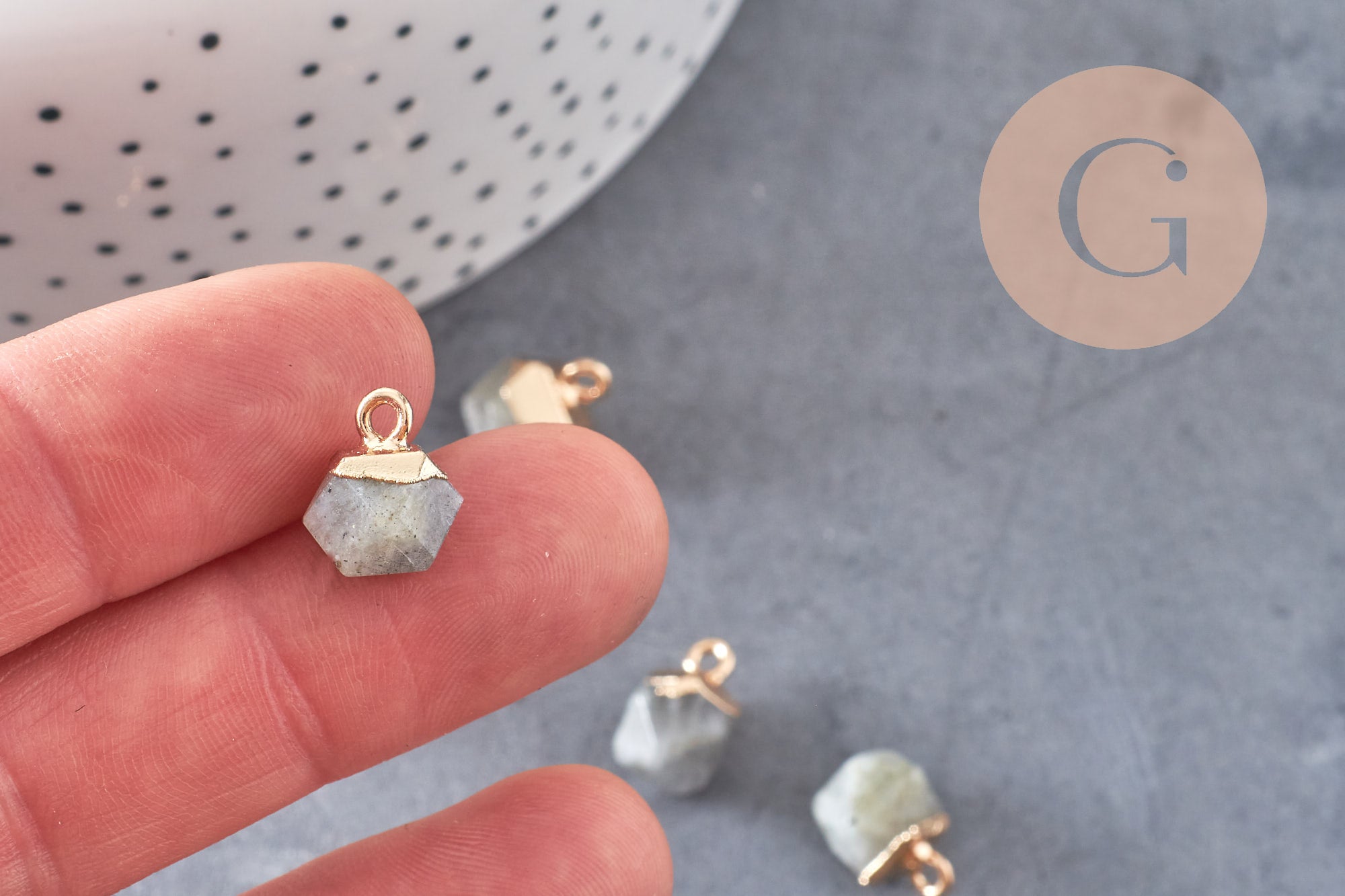 Gingerlily hexagone G0971 pendentif labradorite naturelle 11 mm x1