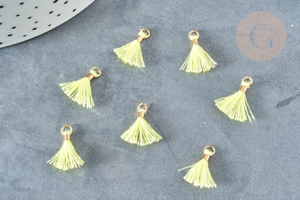 Gingerlily Pendentifs G8219 breloque pompon jaune clair x10