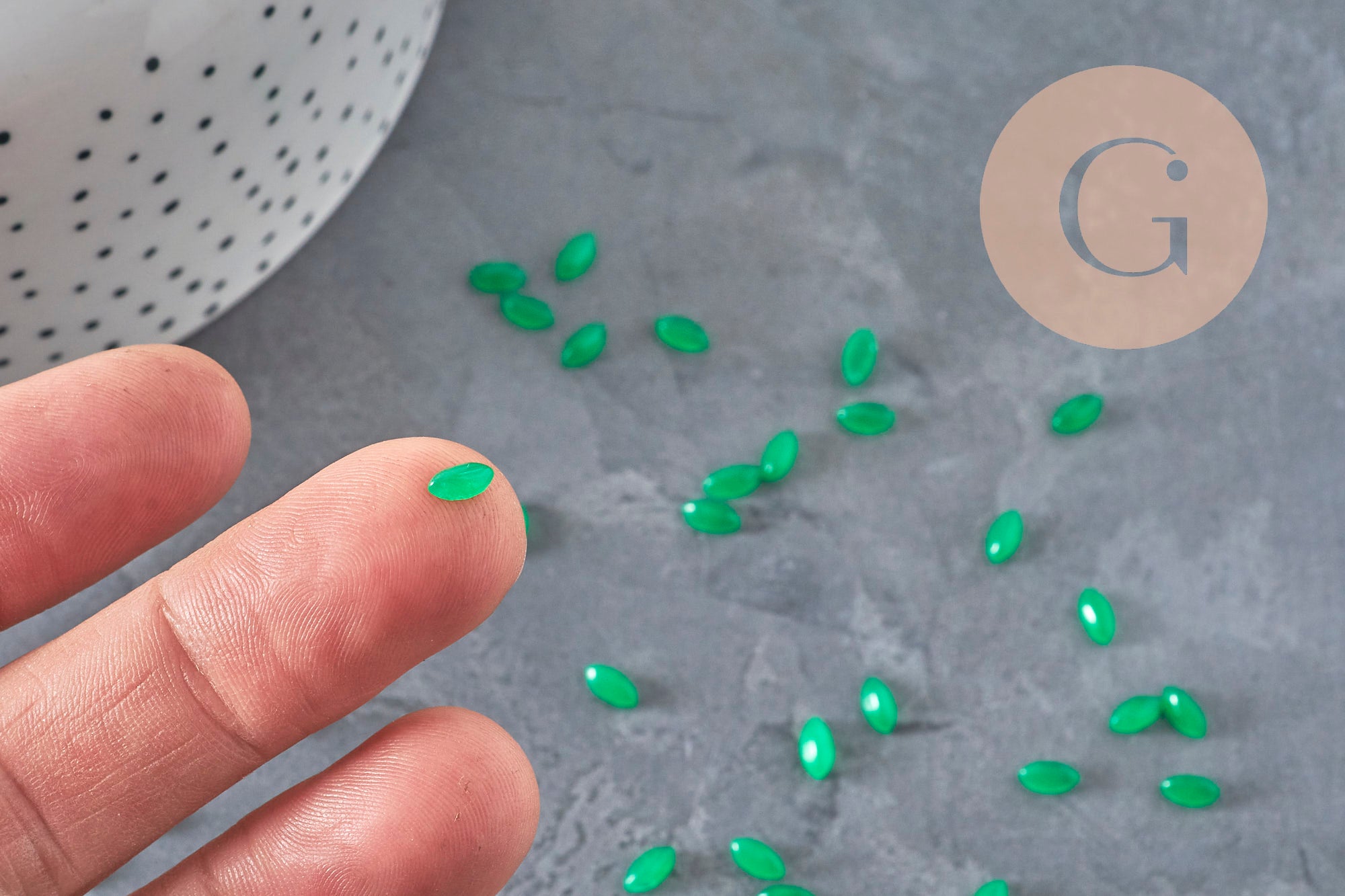 Gingerlily G11242 cabochon navette jade vert 6x3 mm