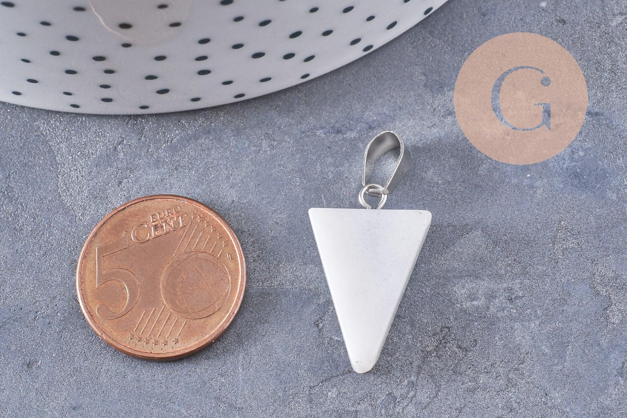 Gingerlily Perles G10059 pendentif triangle jade blanc 24mm acier