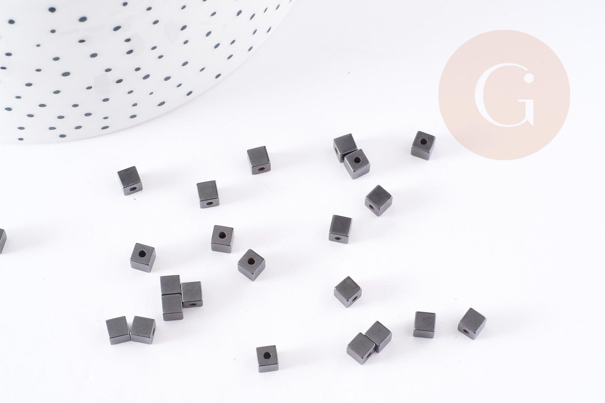 Gingerlily Perles G9078 perles cube hématite grise 3mm fil 39cm
