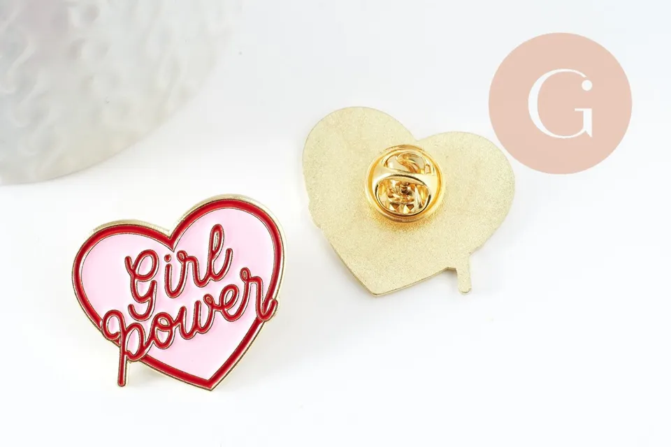 Gingerlily G9459 broche pin's coeur GIRL POWER rose 31mm