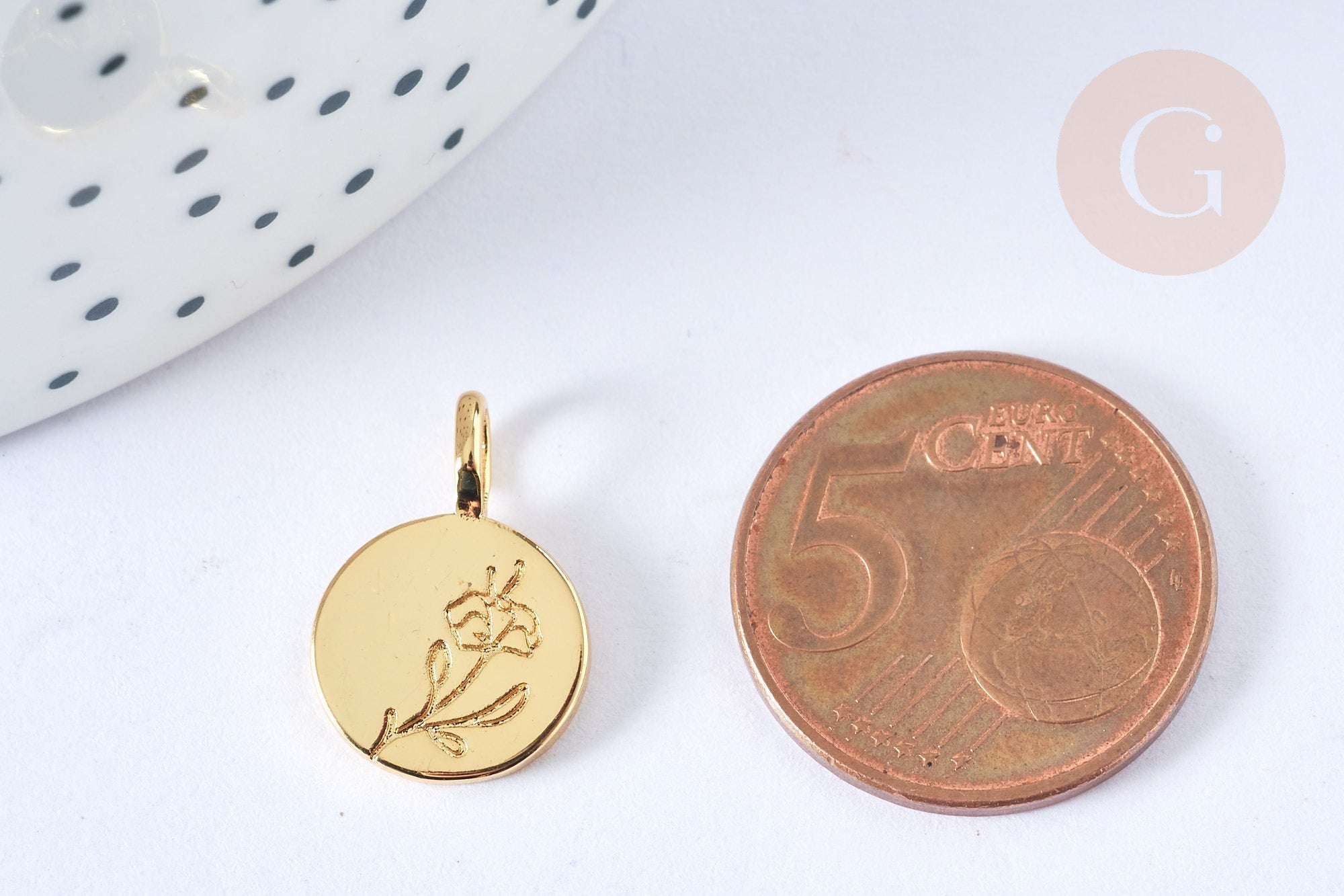 Gingerlily Pendentifs médaille ronde fleur laiton doré 17,5mm x1