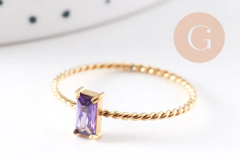 Gingerlily Bague solitaire zircon violet bague acier doré taille 8
