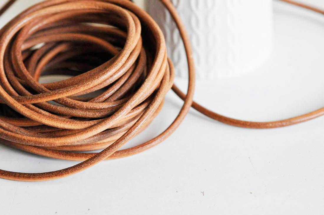 Gingerlily Cordon cuir marron G3063 naturel 4mm 1m