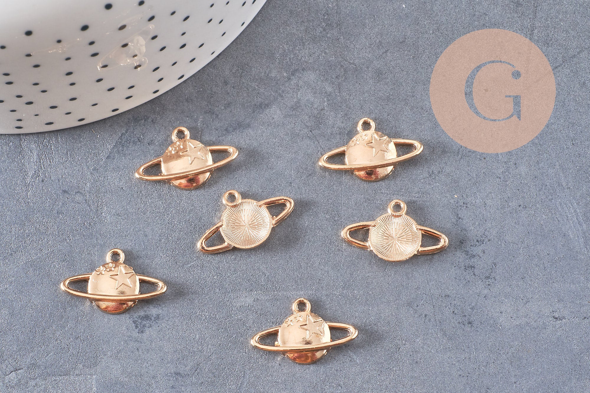 Gingerlily G10553 pendentif planète zamac doré 13.5mm