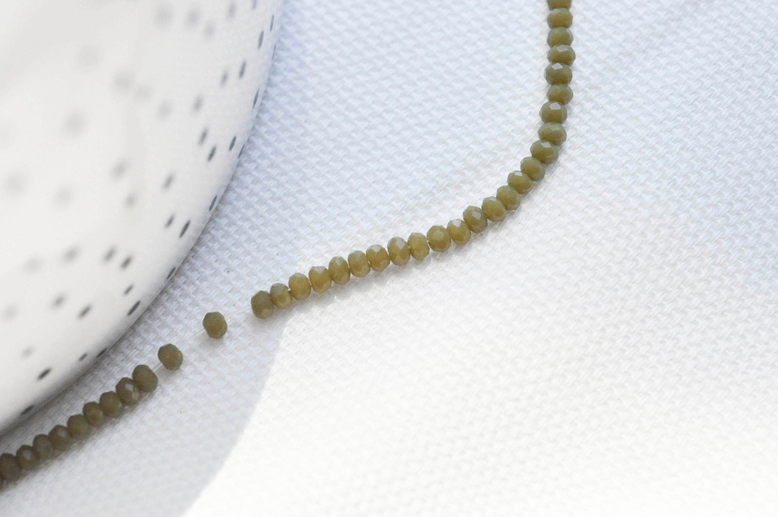 Gingerlily Perles G3727 perles toupies cristal vert kaki 3mm