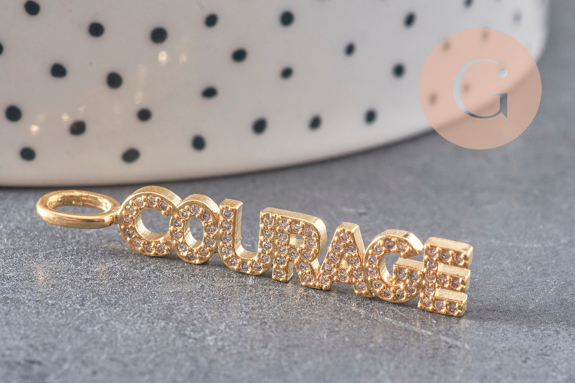 Gingerlily Perles Breloque COURAGE pendentif laiton doré 40mm x1