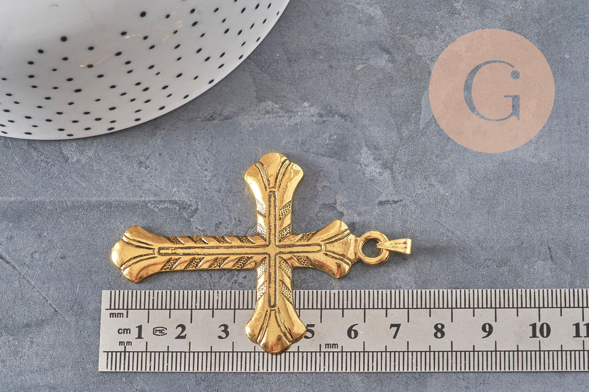 Gingerlily Pendentifs G2368 pendentif grande croix dorée 75mm