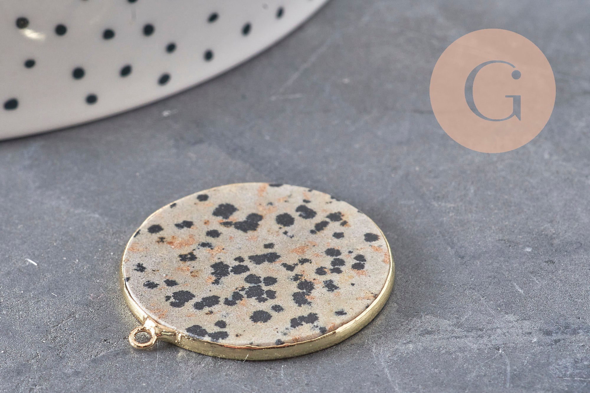 Gingerlily Pendentif jaspe dalmatien rond doré 32mm x1