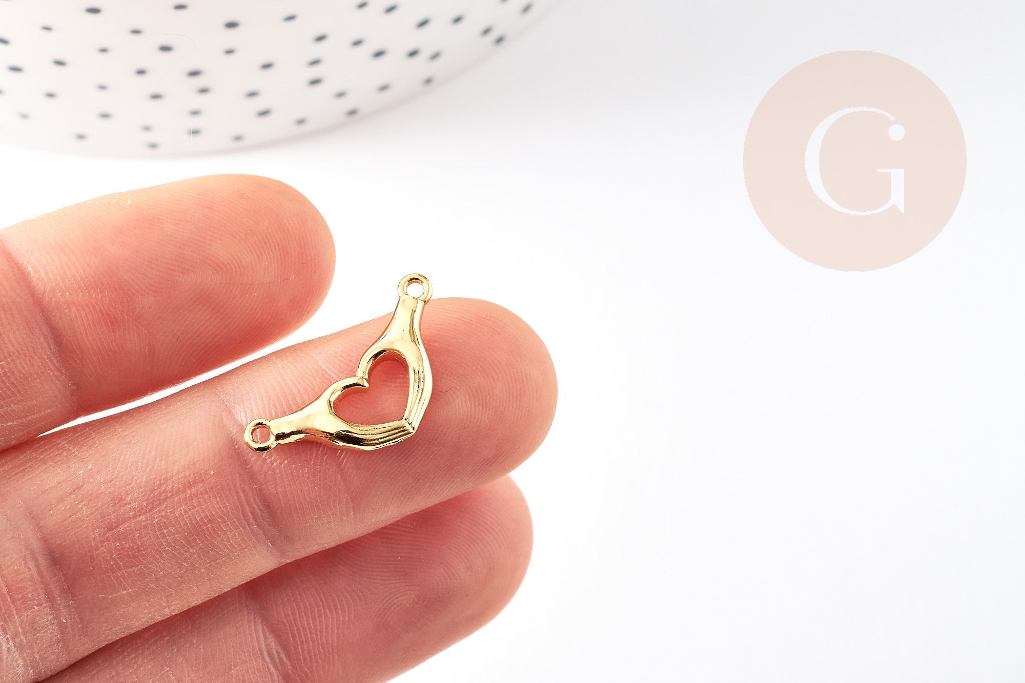 Gingerlily Pendentif main coeur G3833 laiton doré 18K 10,5mm x1