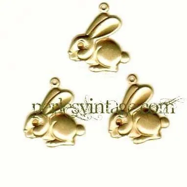 Gingerlily Pendentif Lapin breloque laiton brut doré vintage
