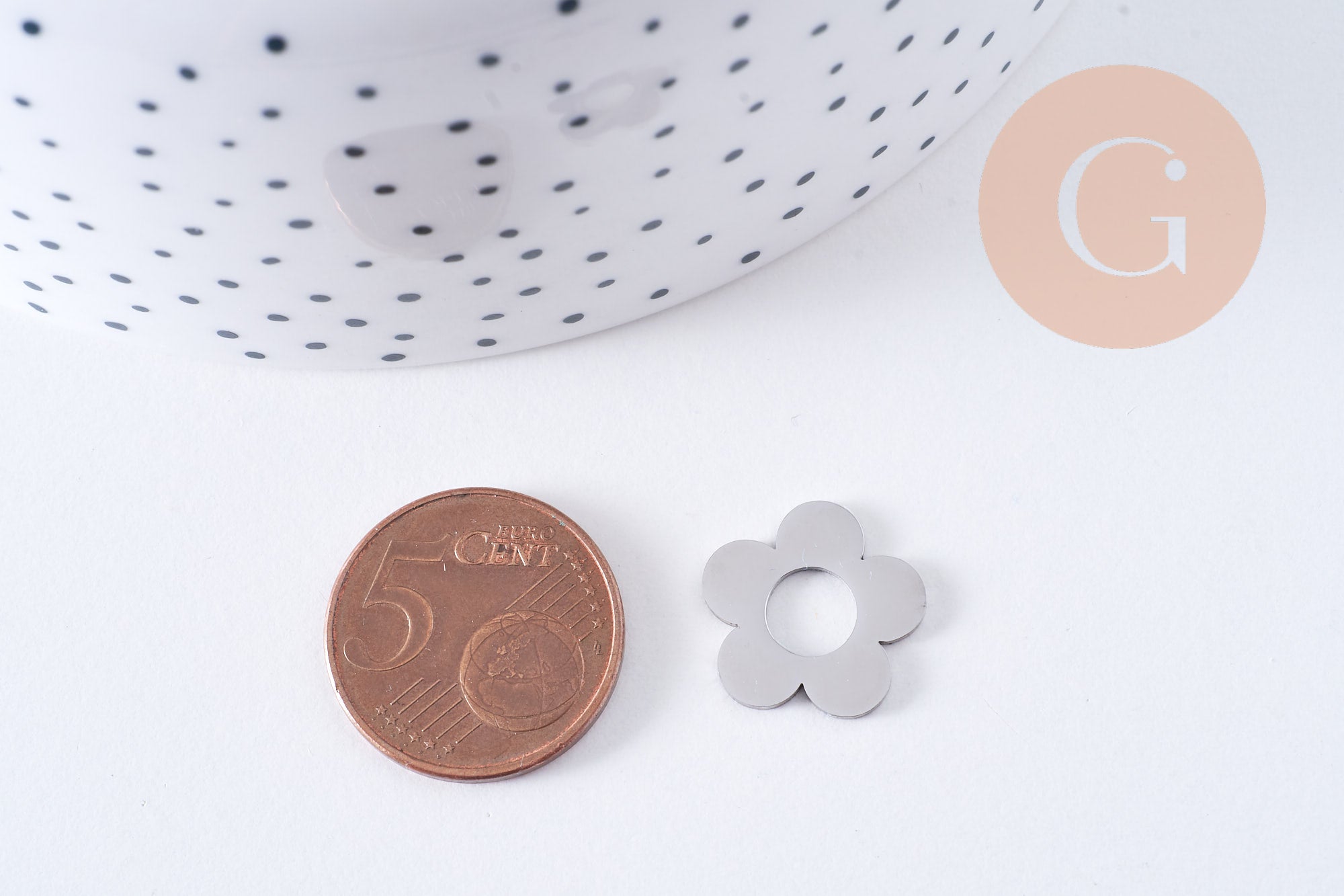 Gingerlily Pendentif fleur acier platine percé 16mm x1