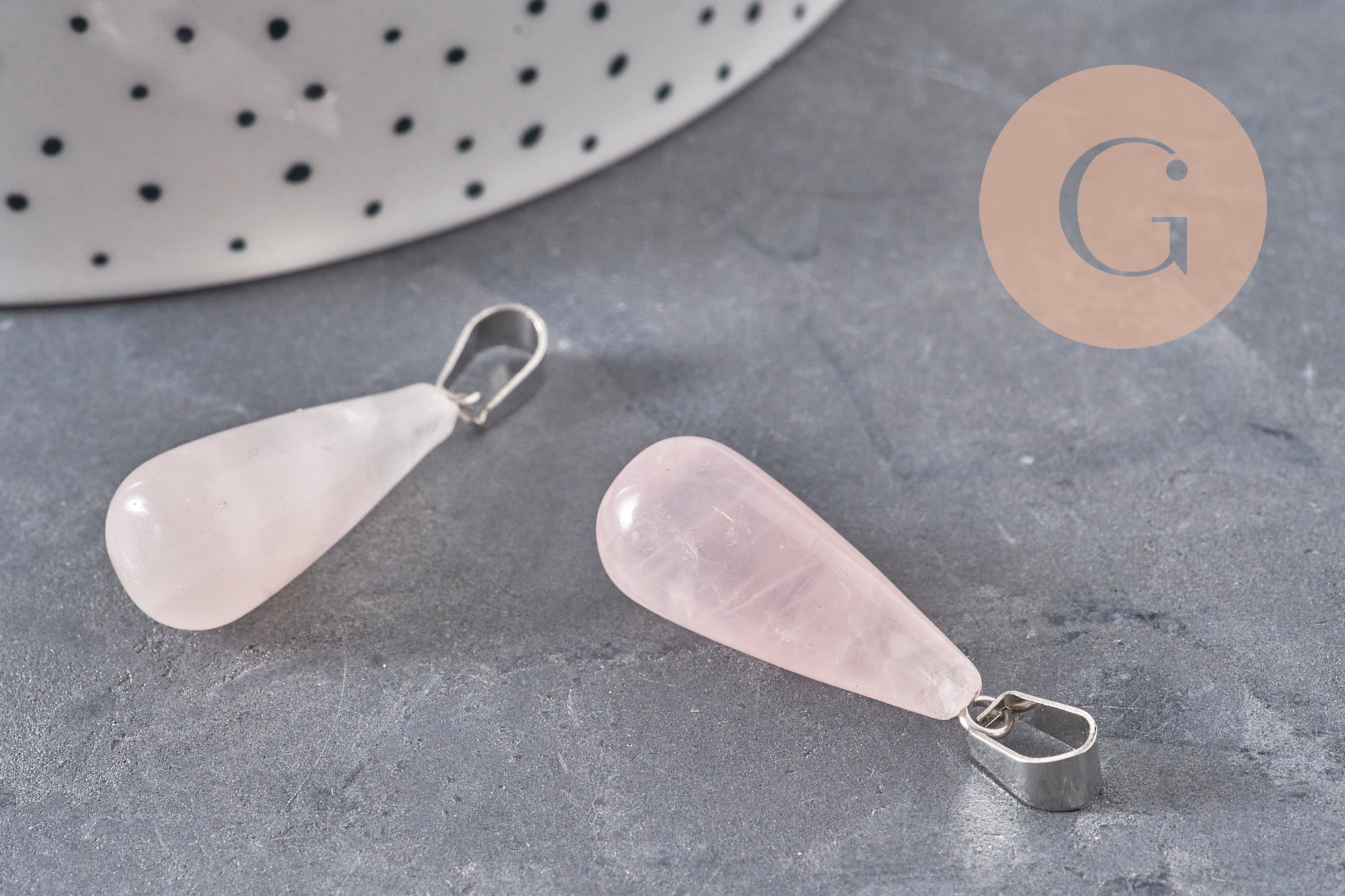 Gingerlily pendentif goutte quartz rose G11118 28mm