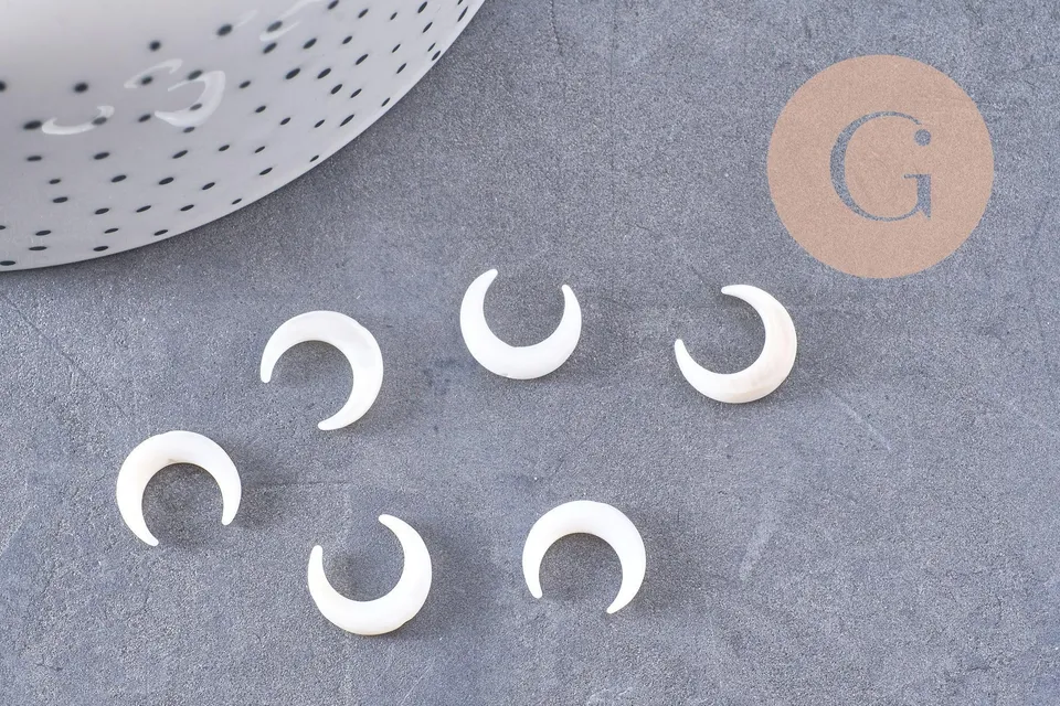 Gingerlily Pendentifs pour bijoux DIY G10225 lune nacre blanche 10x12mm