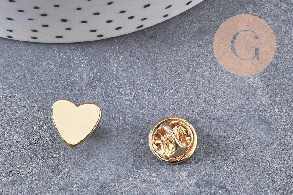 Gingerlily Broche pin's coeur laiton doré 11mm x1