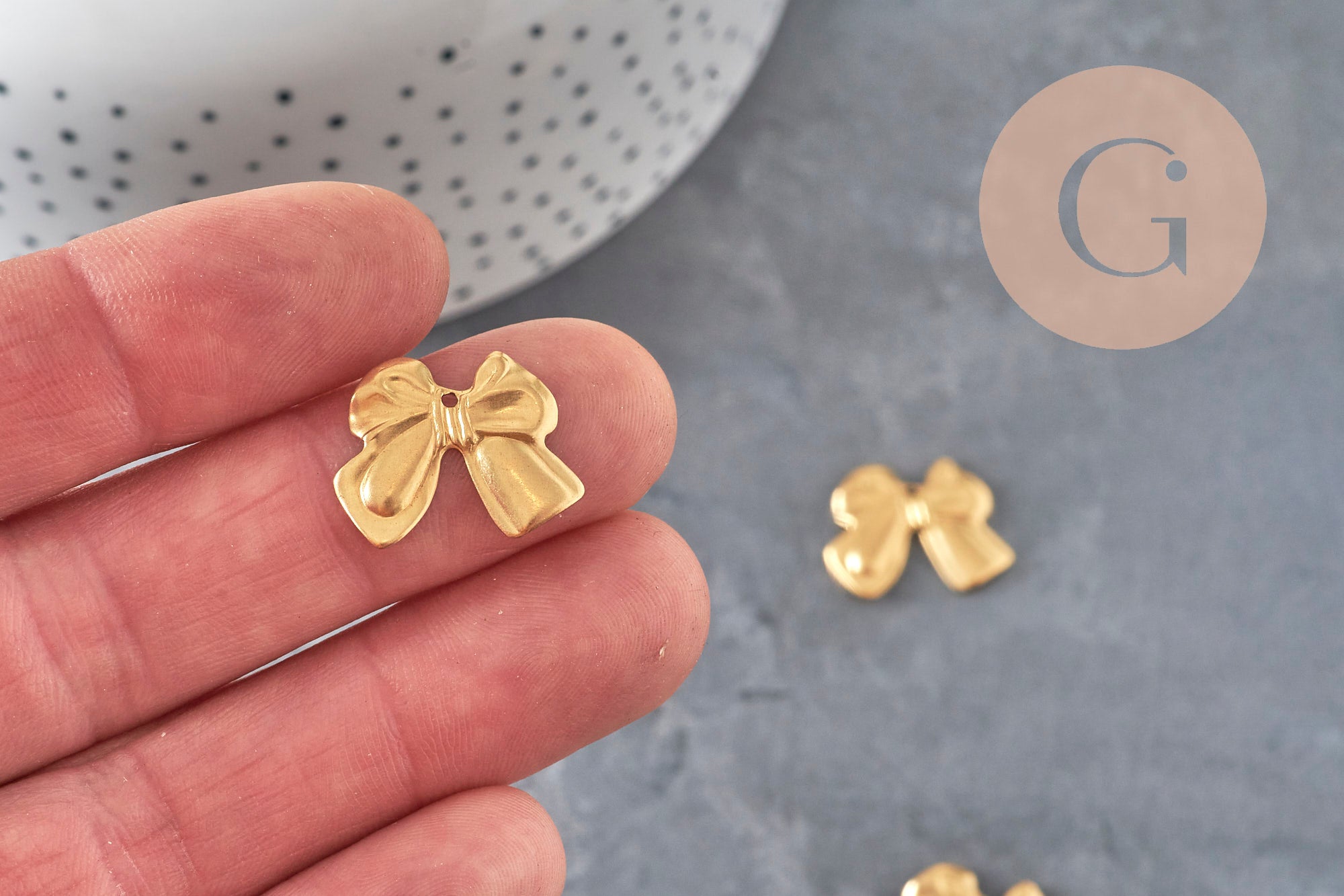 Gingerlily Pendentifs noeud papillon G10167 breloque laiton brut 17mm x1