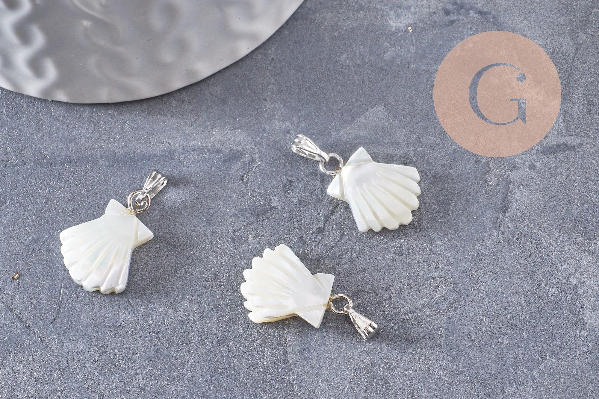 Gingerlily Pendentif trèfle nacre blanche 18mm x1 chance
