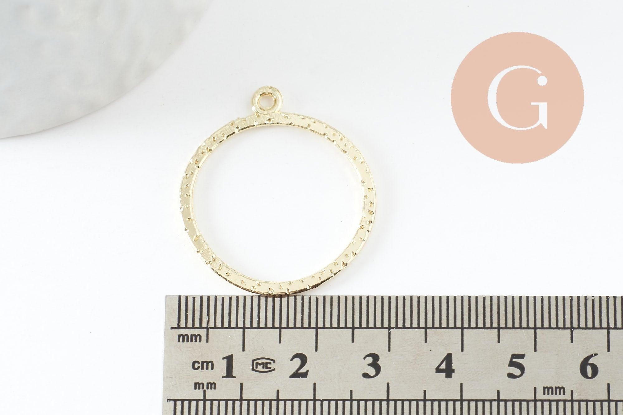 Gingerlily Pendentifs rond martelé doré 30.5mm résine
