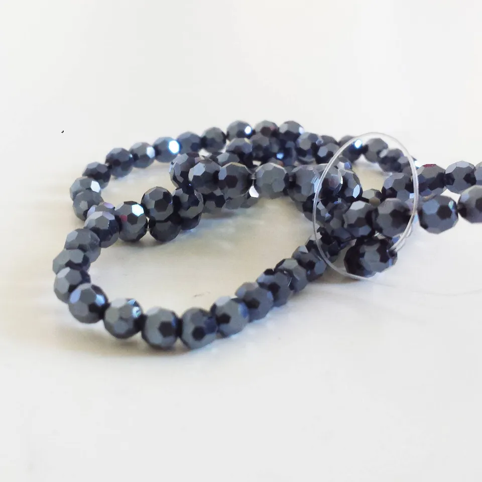 Gingerlily Perles cristal toupies G878 noir irisé 4mm x20