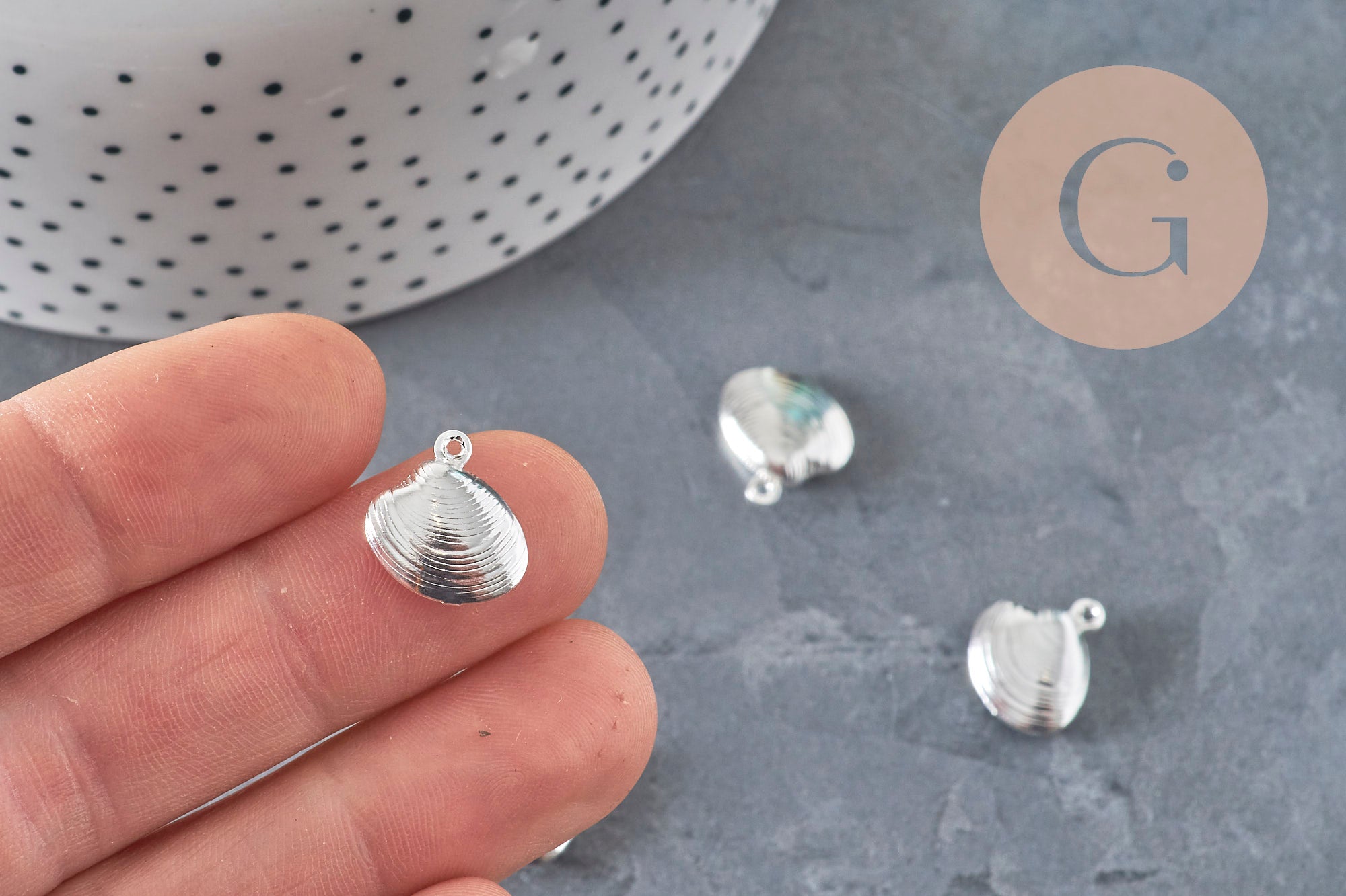 Gingerlily Perles breloque coquillage acier argenté 14mm x1